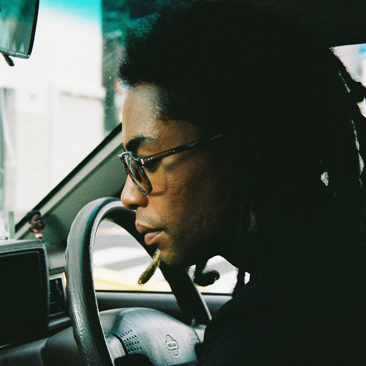 極美品　loeil de tokyo AVIE ツーブリッジデザイン　サングラス メガネのL'ŒIL DE TOKYO (ロイデトキョウ)【公式】| フランス