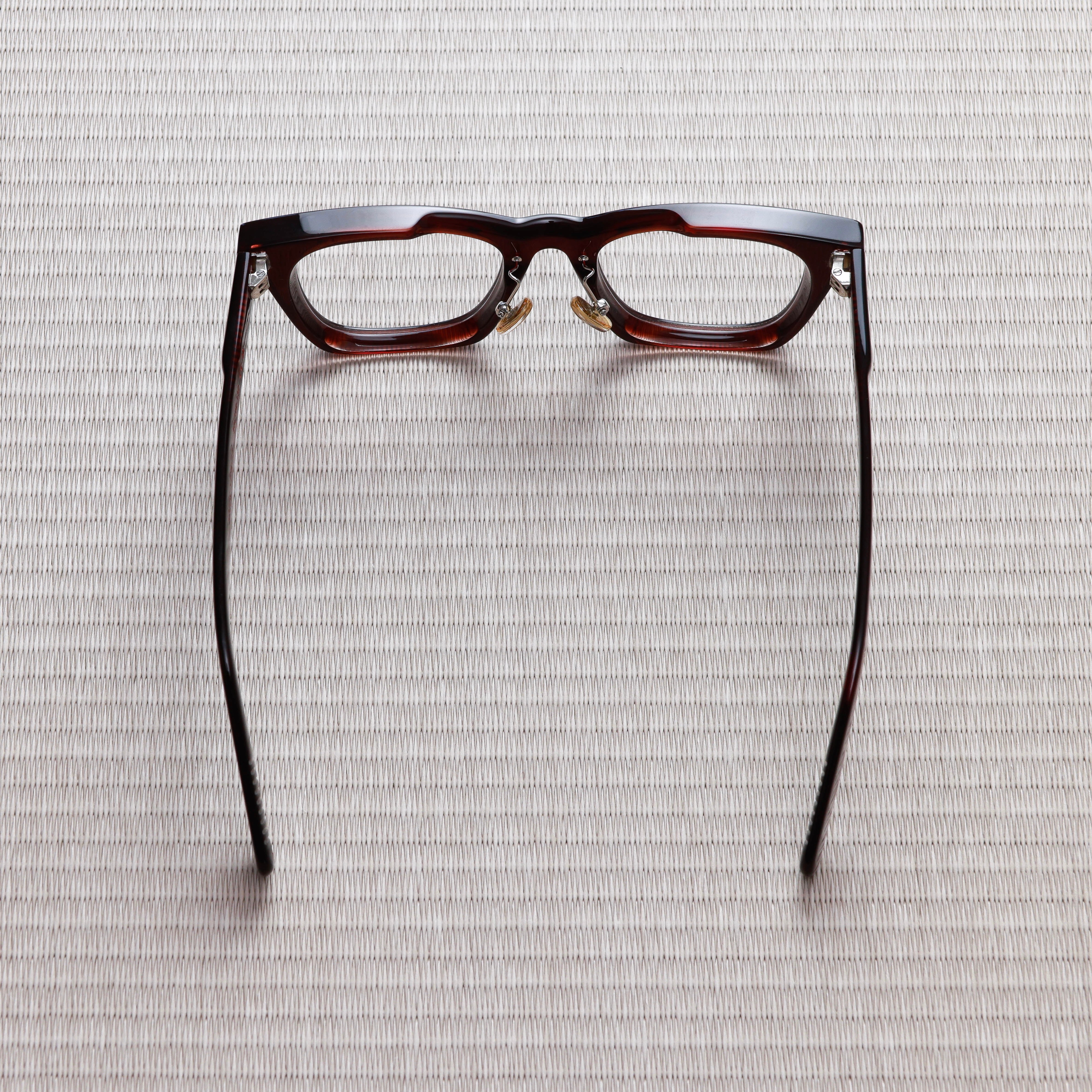 JOHNNY・ジョニイ