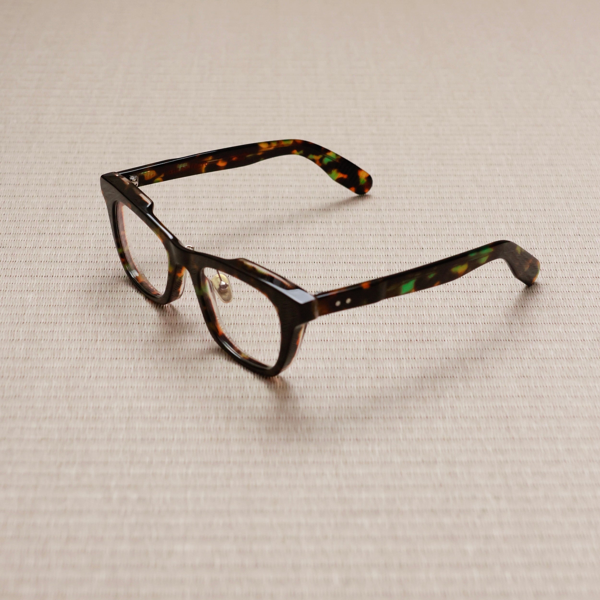 JOHNNY・ジョニイ