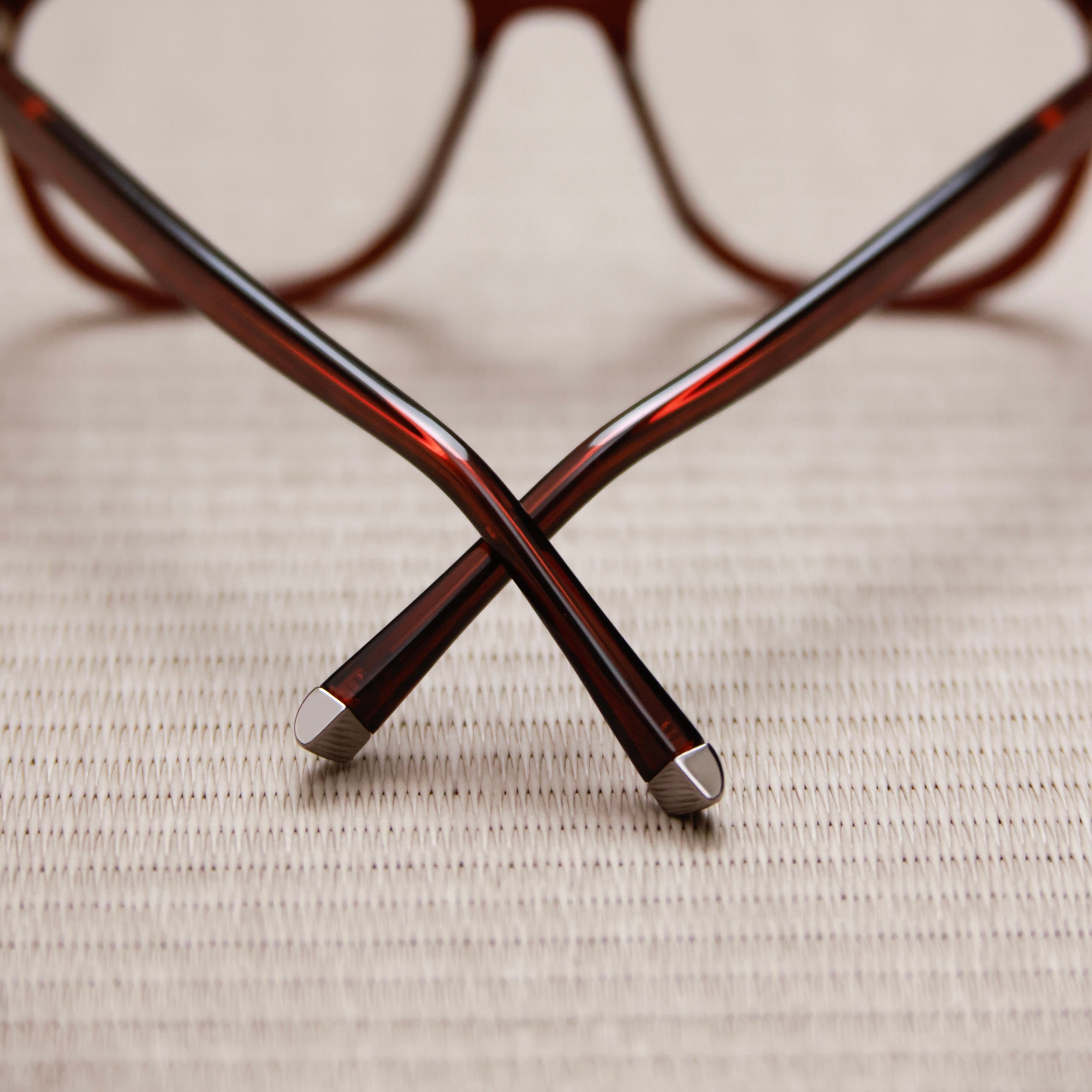 テオ Theo Model THEO Burgundy | Eyeglasses